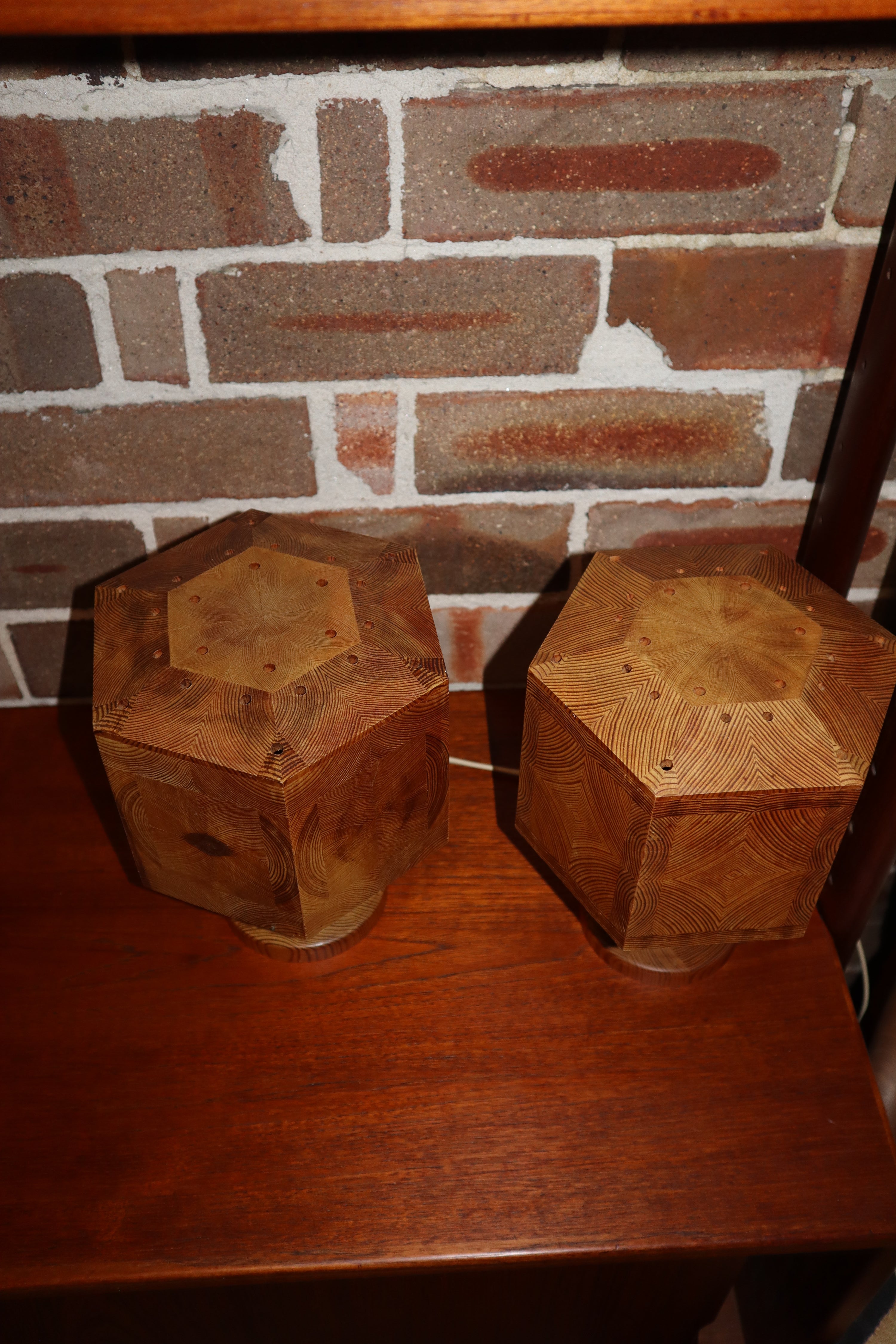 Hexagonal Pine Lamp [2]