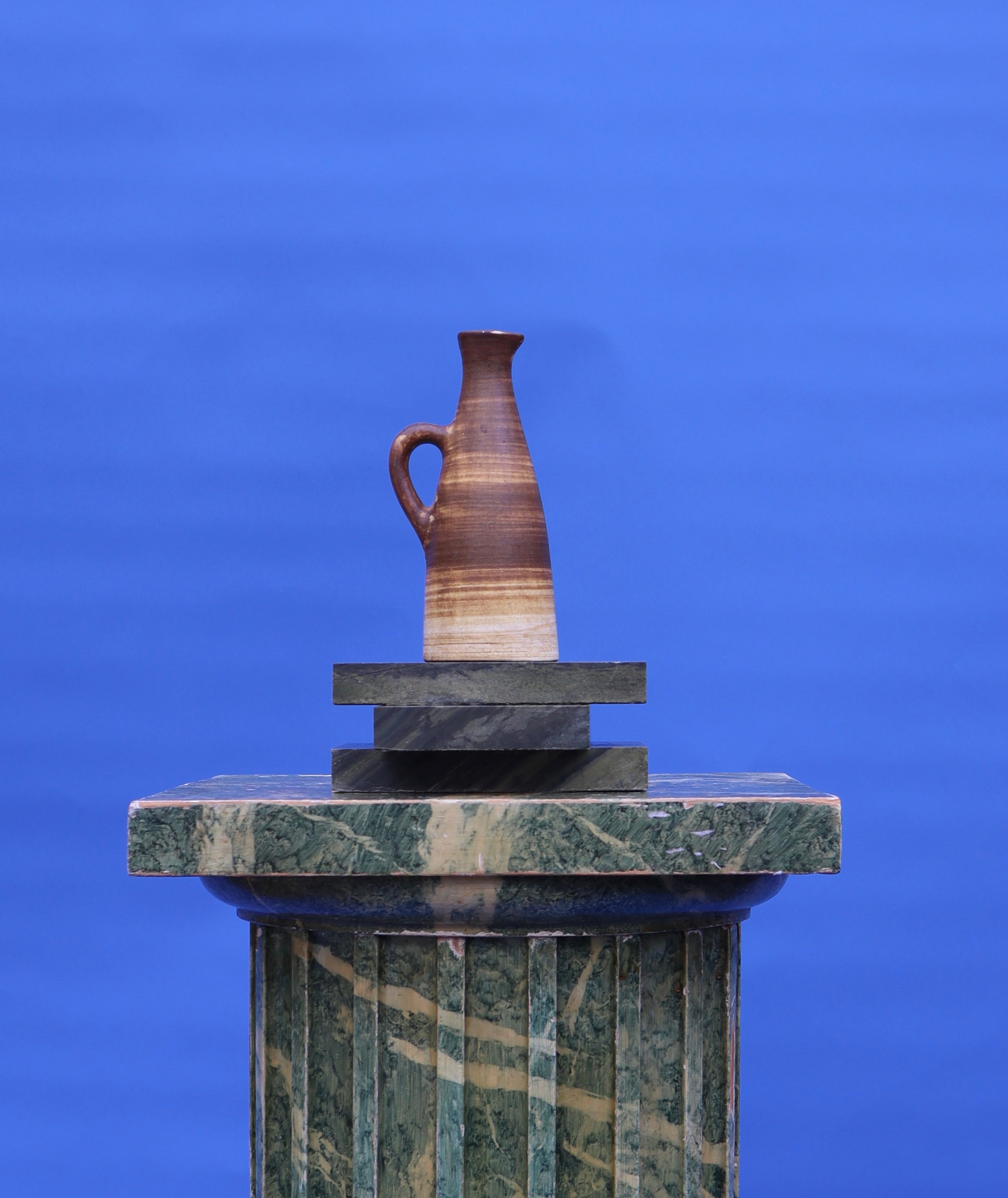 Petit Jug