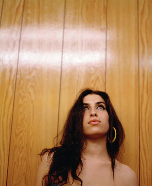Amy WInehouse in Colour | London 2004 by Jake Chessum| Blender Gallery