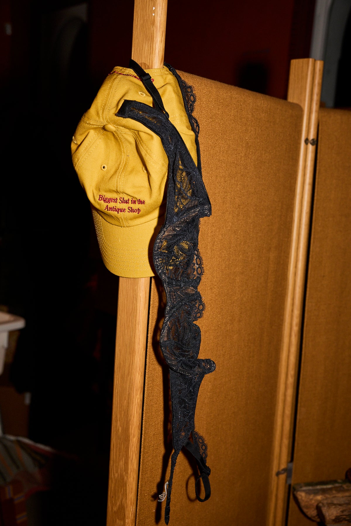 'Biggest Slut in the Antique Shop' Cap