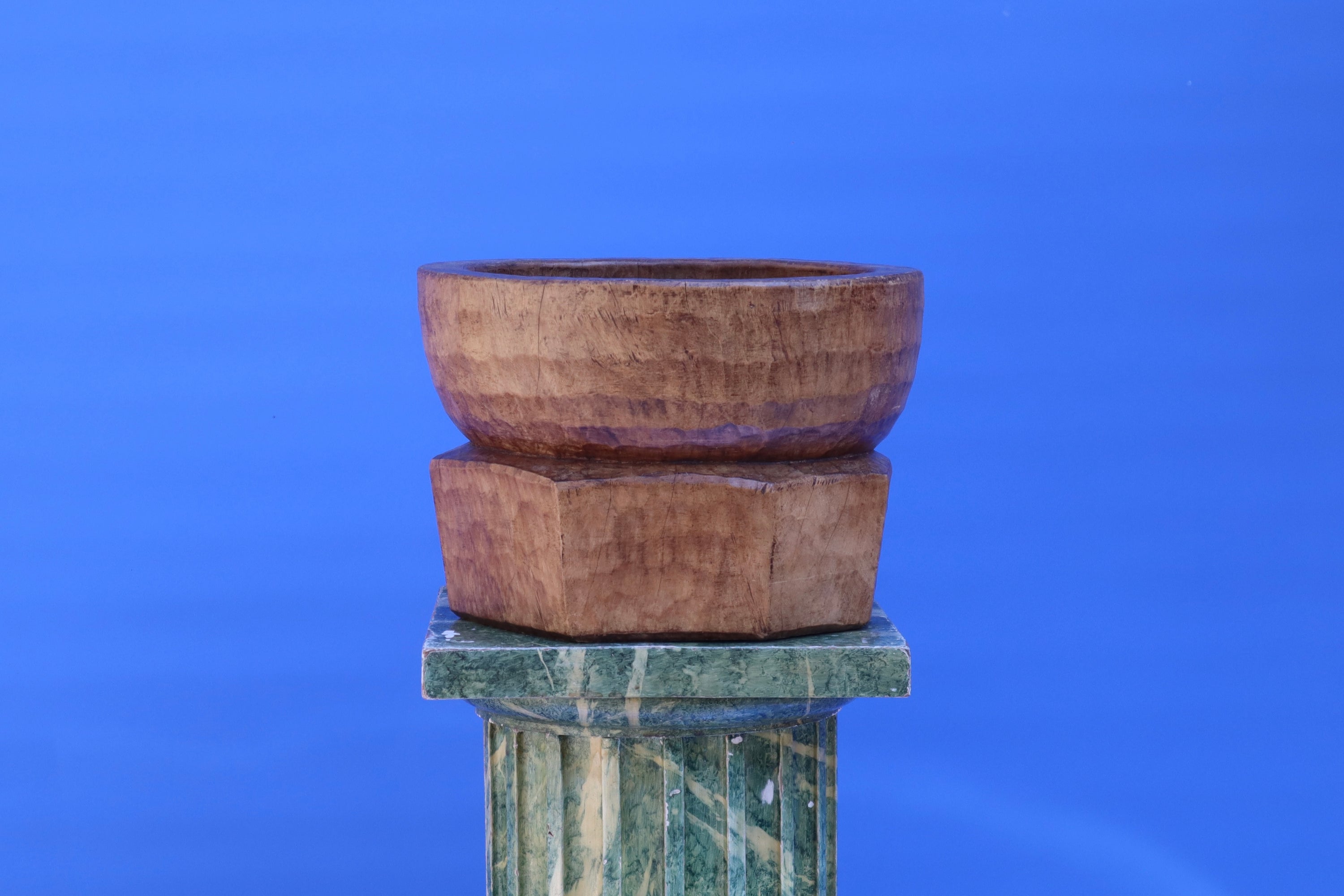 Bol Sculpté en Bois