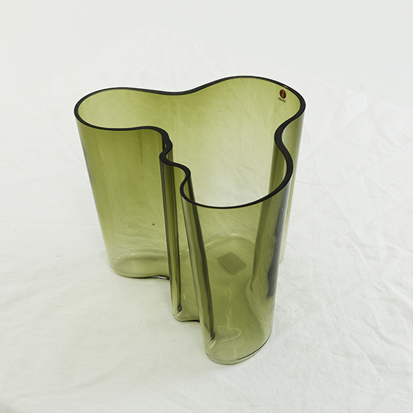 IITTALA| Aalto Vase | Moss Green