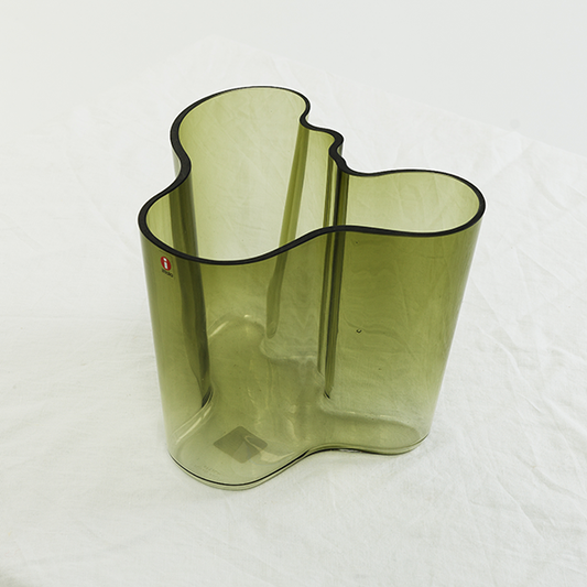 IITTALA| Aalto Vase | Moss Green