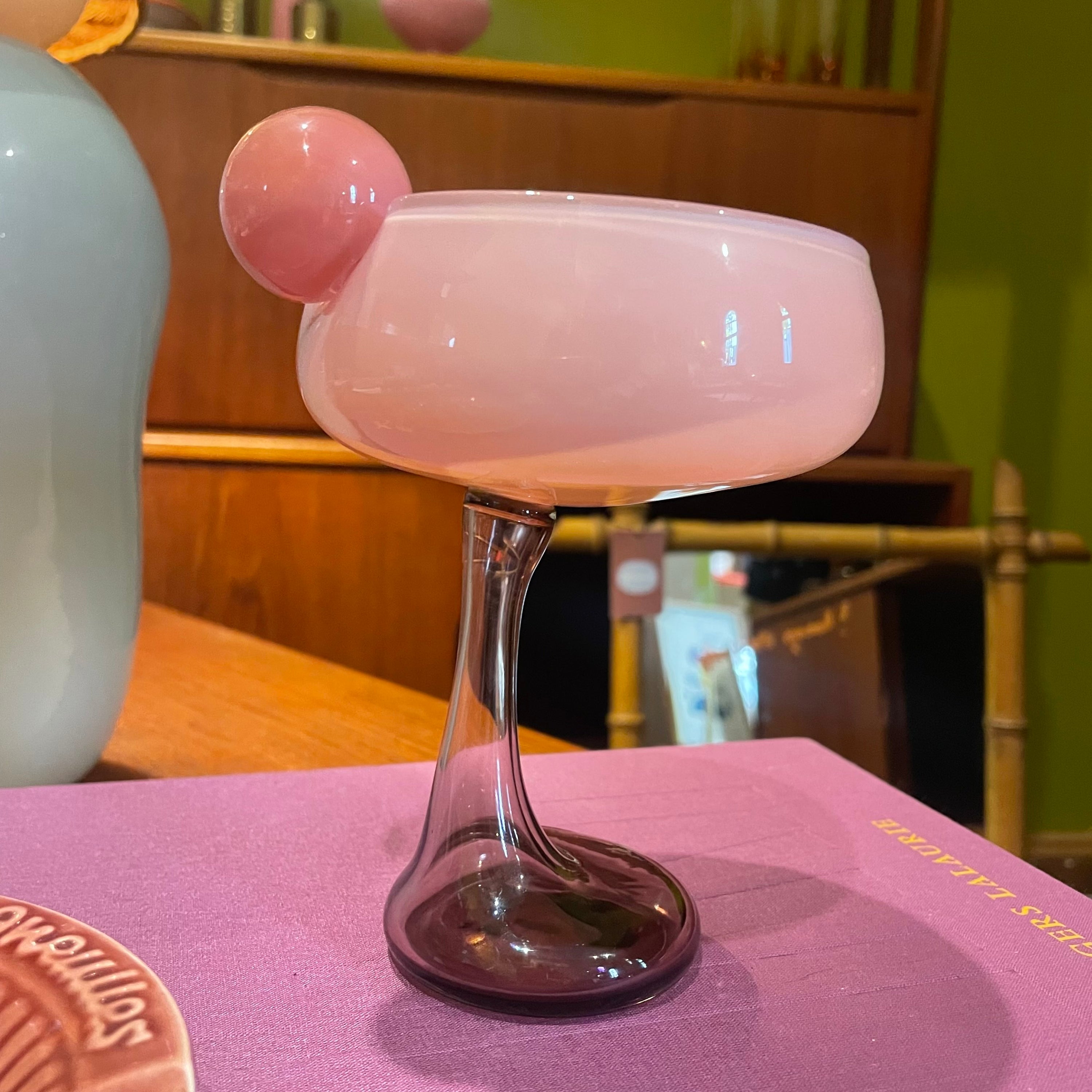 The Signature Glass With a Twist| Dark Grape, Bubblegum & Aubergine