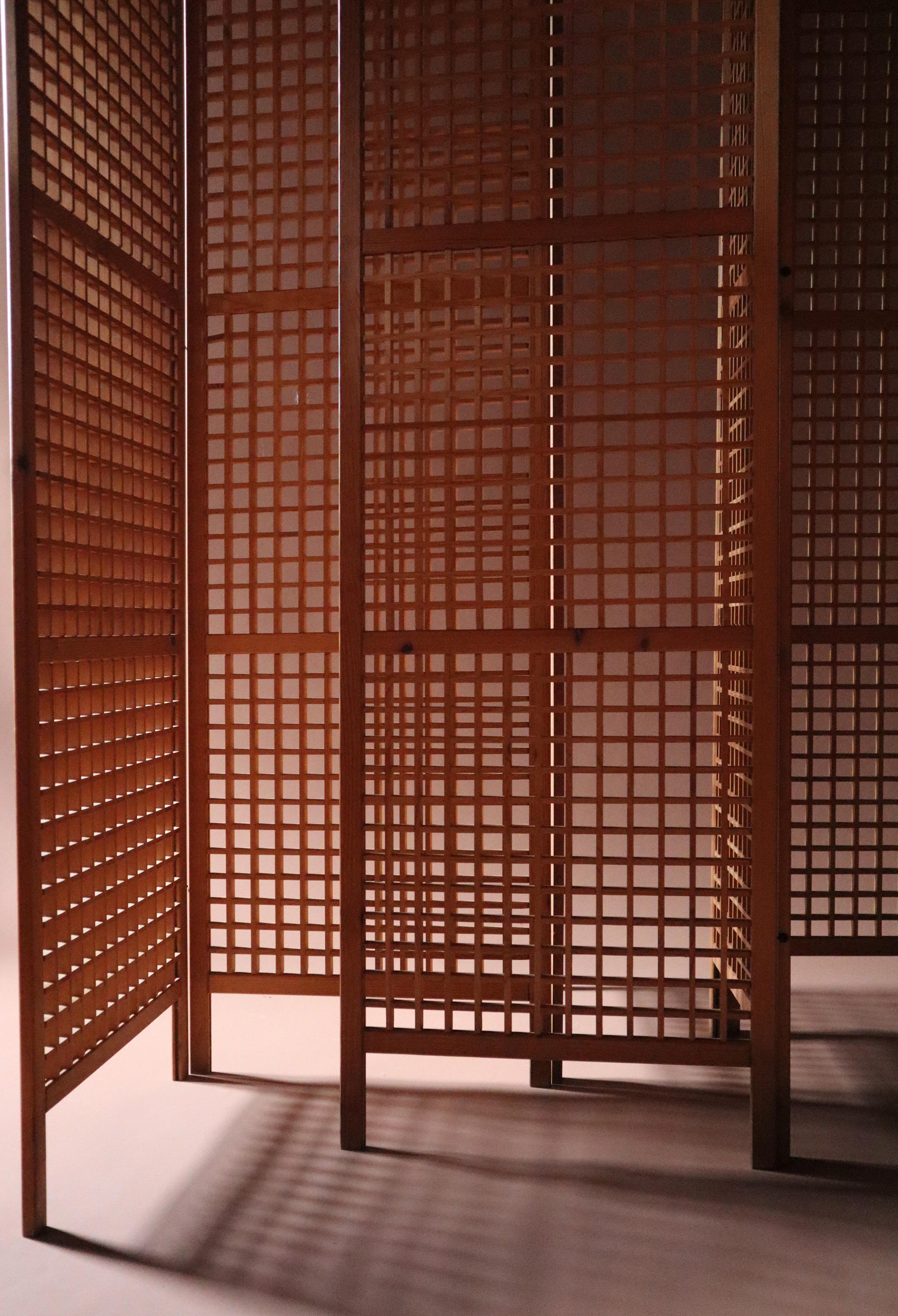 Pine Lattice Screen [2]