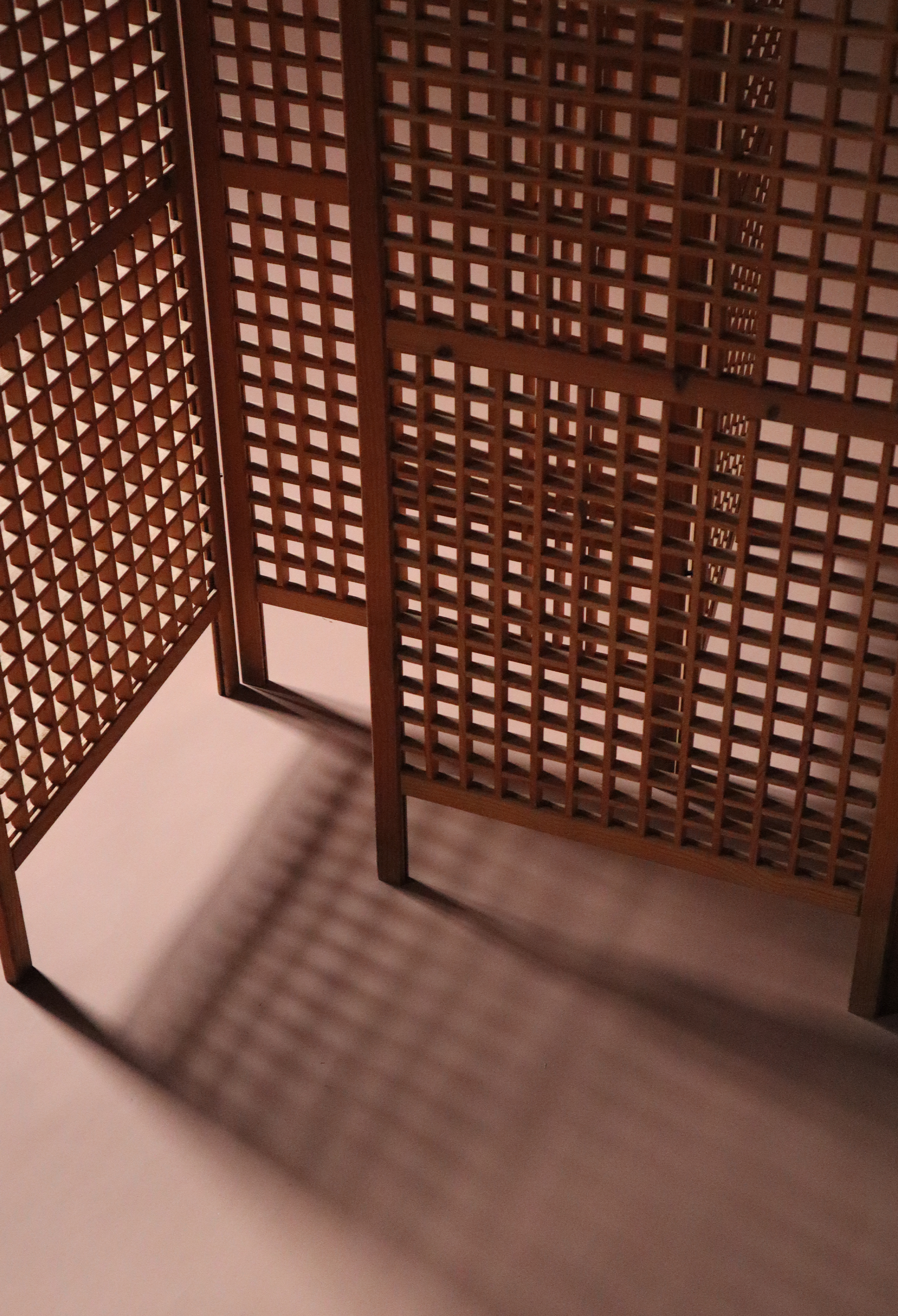 Pine Lattice Screen [2]