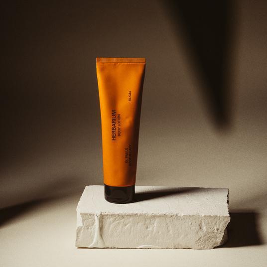 Body Lotion Tube | Herbarium – Composition