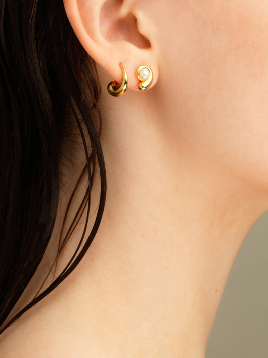 SARA ROBERTSSON | NAUTILUS Pearl Earrings – Vermeil