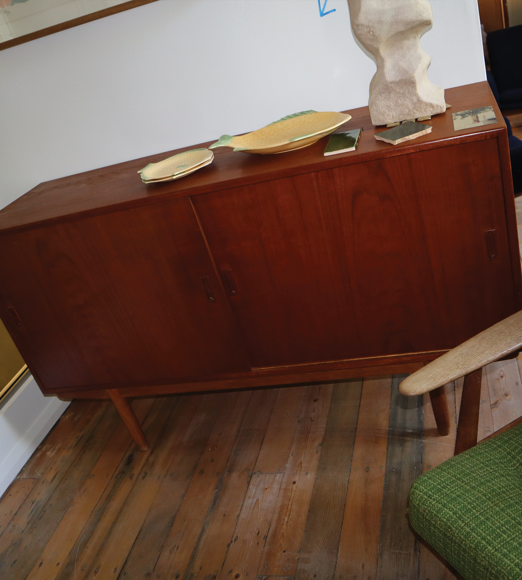 Small Sideboard With Drawers