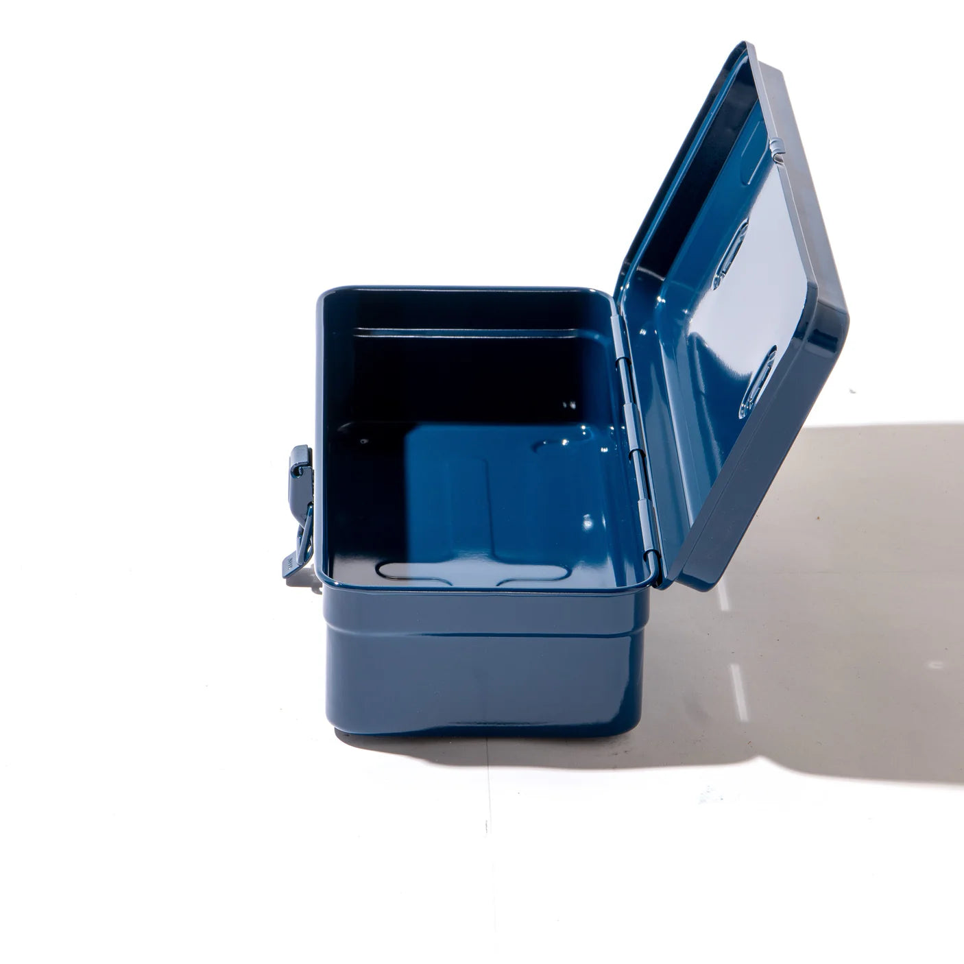 Trunk Shape Toolbox T-320