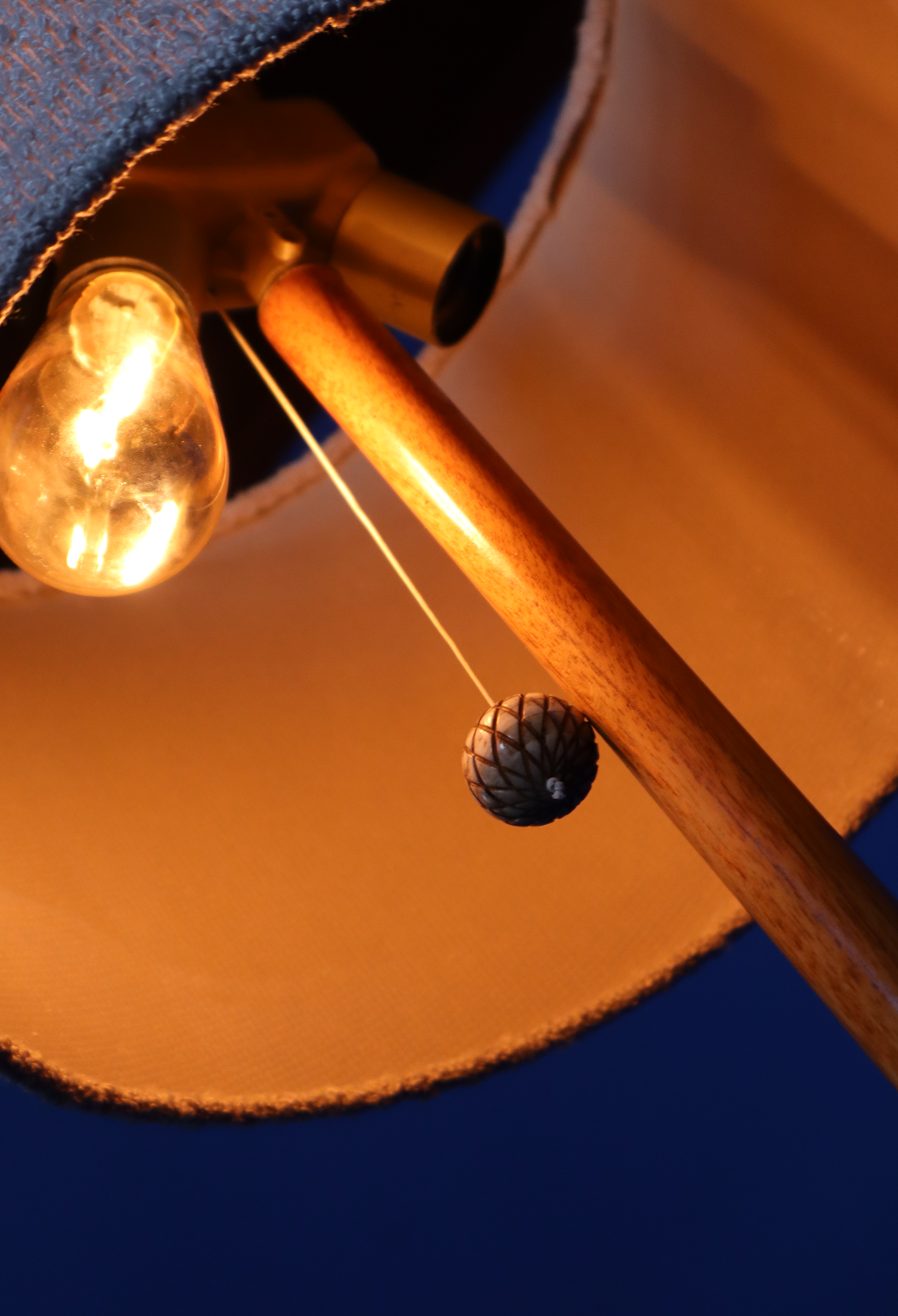 Teak Totem Lamp