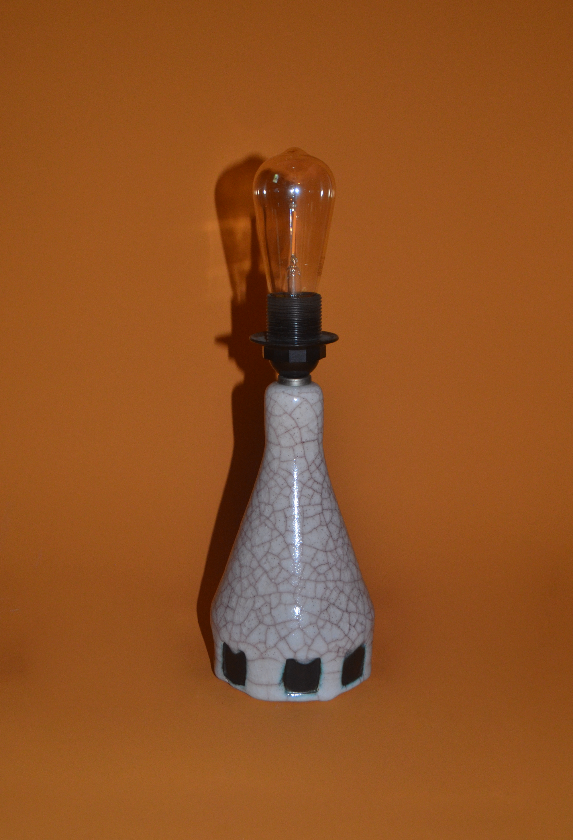 Ceramic Cracked Effect Lamp Base
