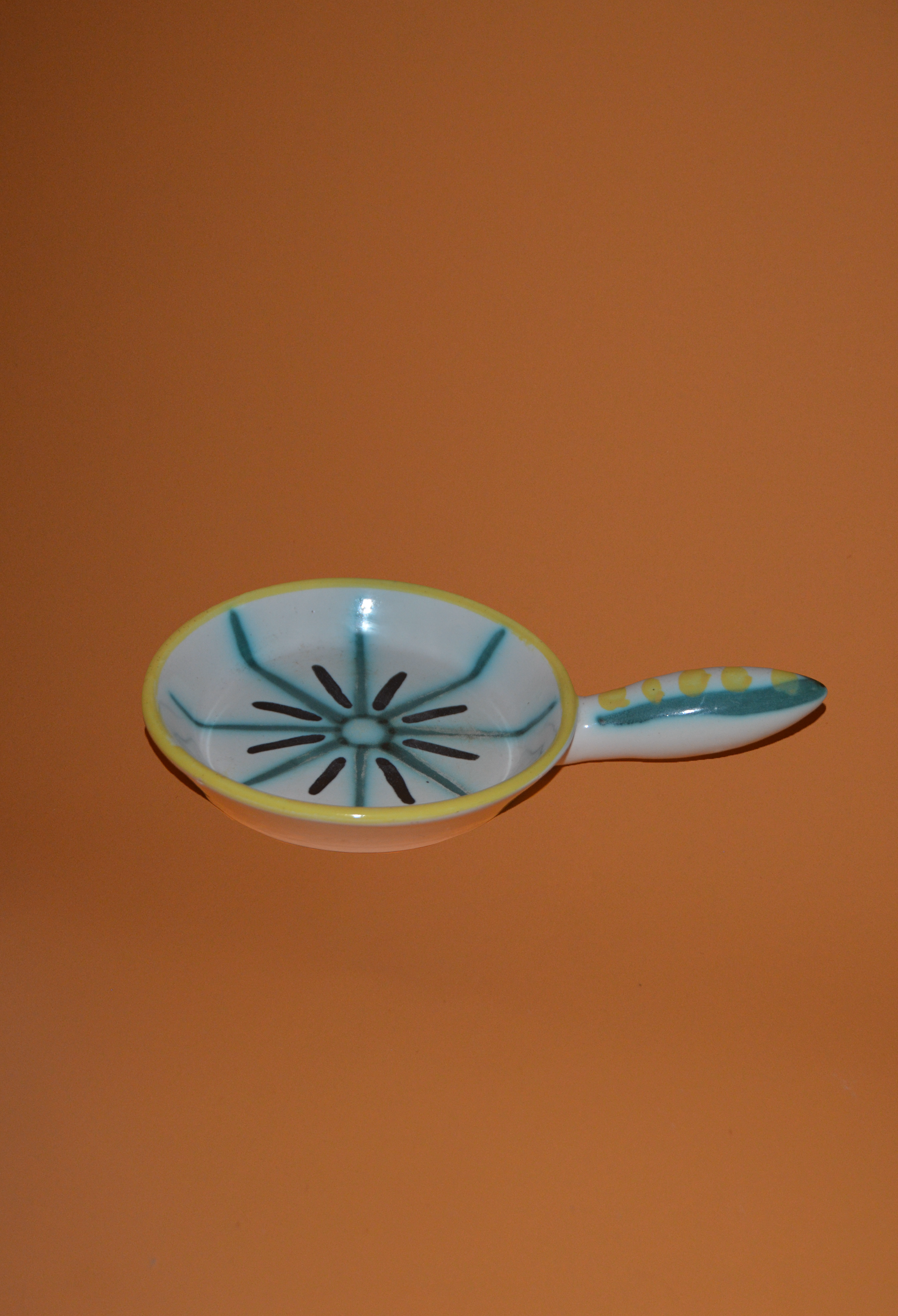 Vallauris Hand Painted Poêlon Caquelon