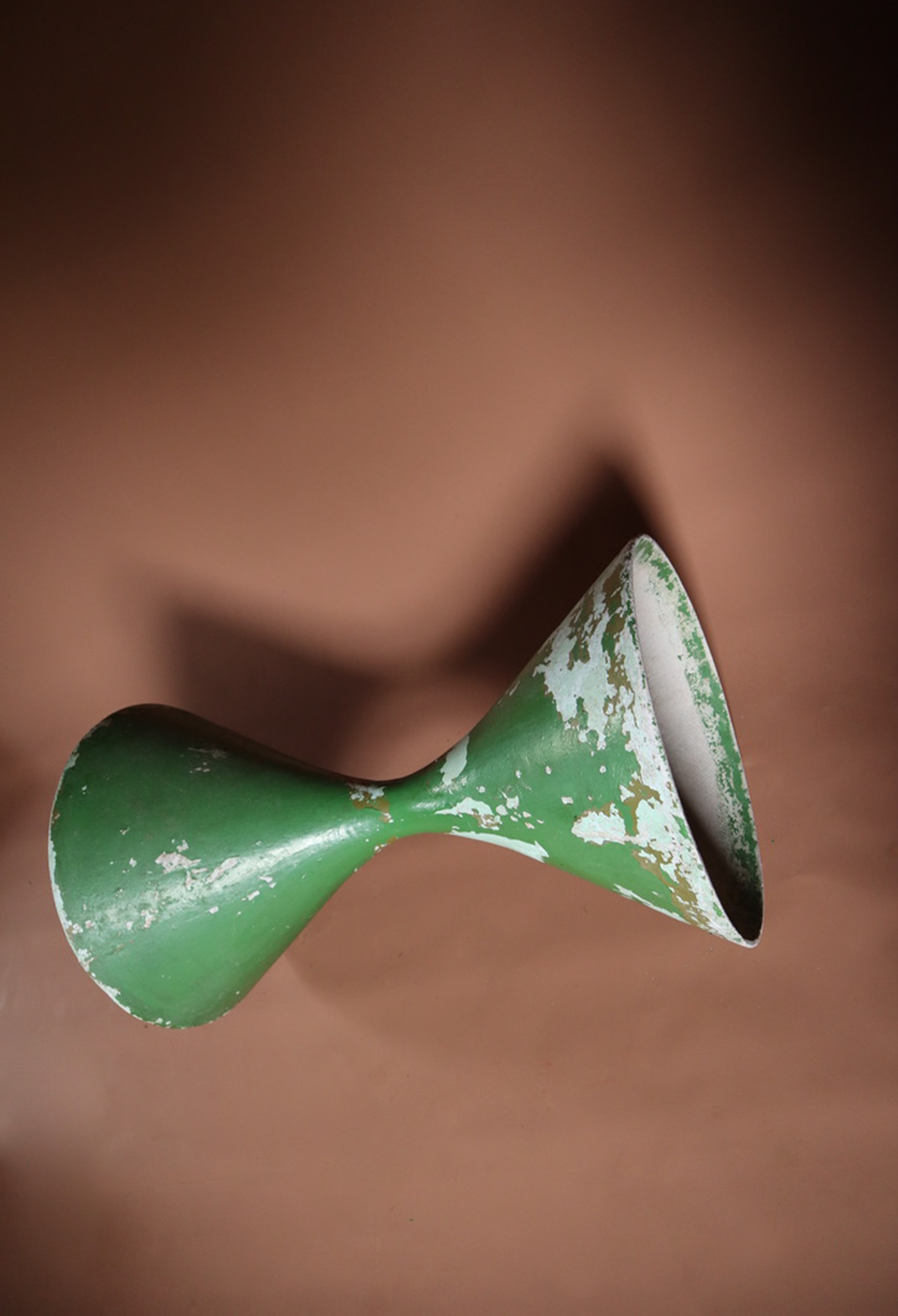 Diablo Vert Planter by Willy Guhl